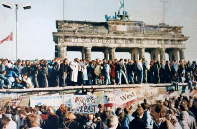Fall of The Berlin Wall