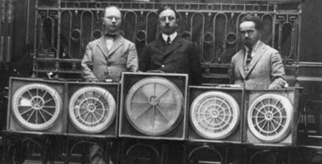 Películas Sonoras inventadas por T.W. Case