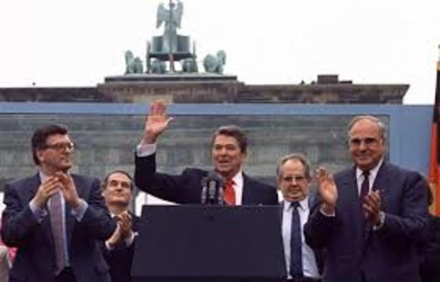 ‘Tear down this wall’ speech