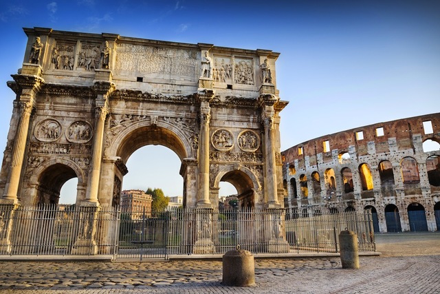 Arco triunfal de Constantino. Roma
