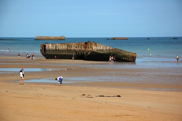Viatge a Normandia per celebrar el 70 aniversari del Dia-D