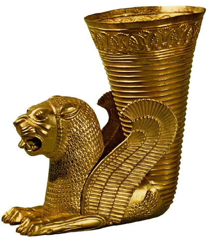 Cuerno con león alado (fecha aproximada siglo VI a.C.)