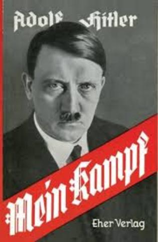 publicación del  Mein Kampf (Mi lucha), de Adolf Hitler