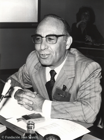 49.	Mariano Yela Granizo (1921-1994).