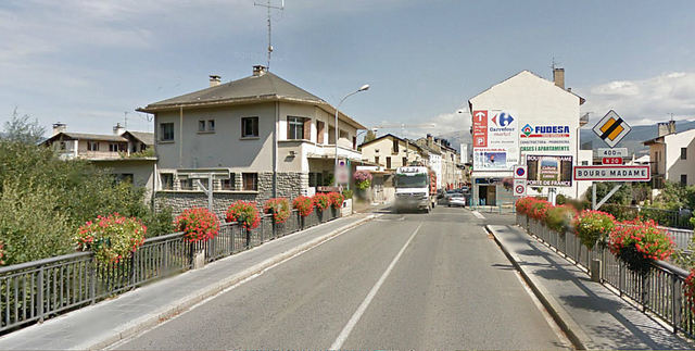 primer cop amb creuar la frontera