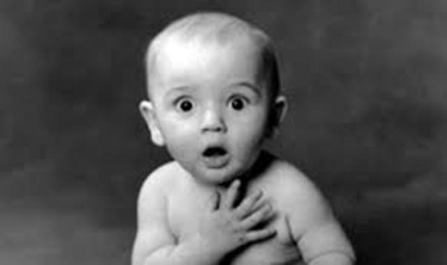 Hakeem and Anika begin to have "feelings" for each other