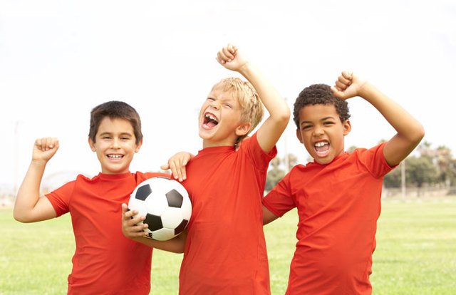 Primer partit oficial que jugo