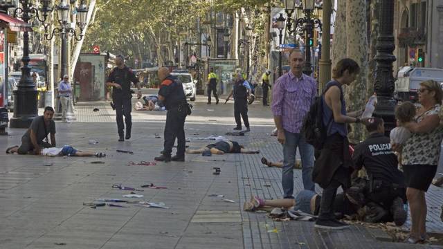 Atemptat de Barcelona a les Rambles (social)
