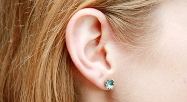 em faig els forats de les orelles