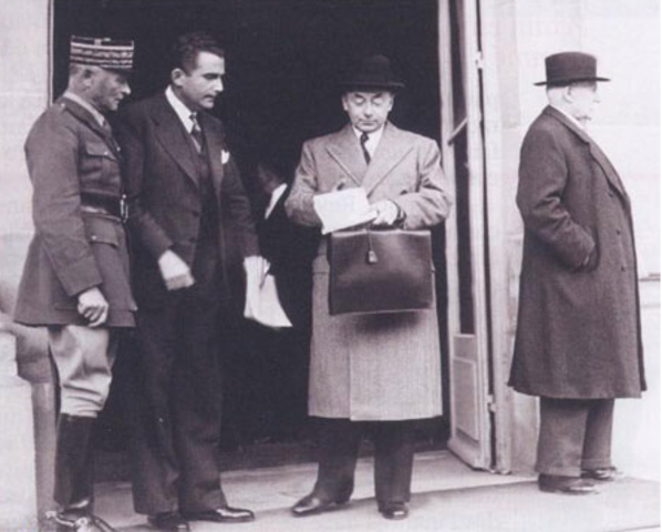 Pétain entre au gouvernement Reynaud