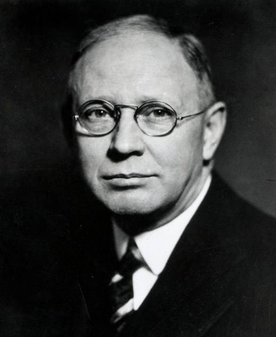 Clark L.Hull
