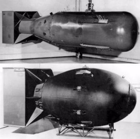 First Atomic Bombs Dropped in Japan