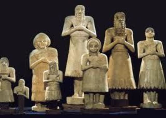 Estatuas de orantes de Tell Asmar. Epoca dinástica Arcaica II (2.700-2.550 a.C.).