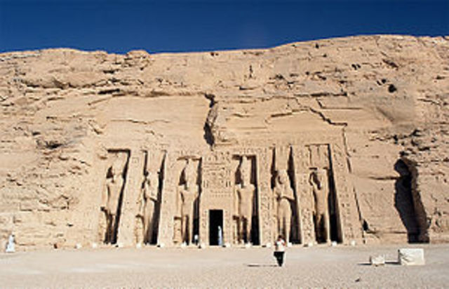 Templo de Nefertari Abu Simbel
