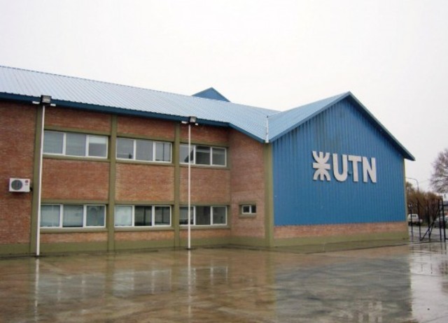 Abre sus puertas la FRSC (Facultad Regional Santa Cruz)