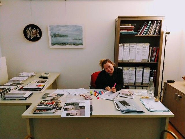 Moni studia allo IAT