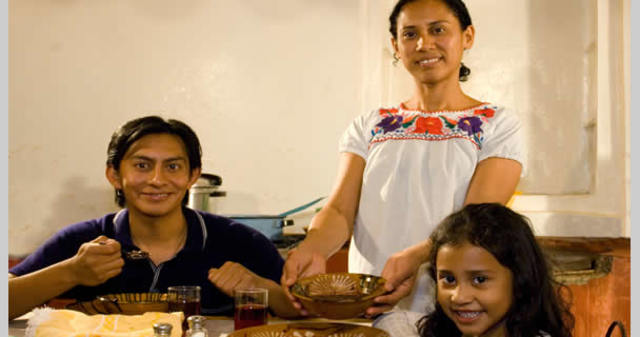 Fondo para Acciones de Alimentación en Concurrencia en Zonas de Alta y Muy Alta Marginación 2012