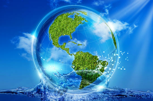 ES FORMA AIGUA AL PLANTEA