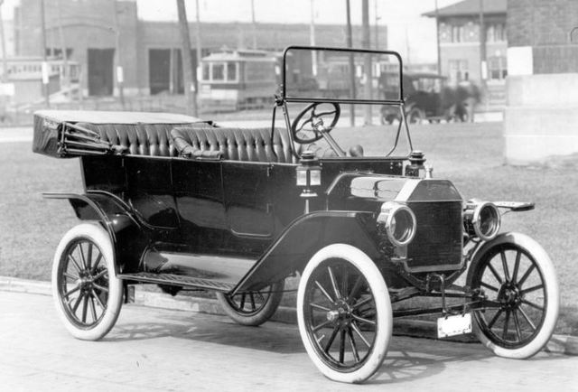 First Model T Ford Made