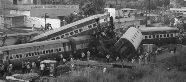 Dickens suffers an accident