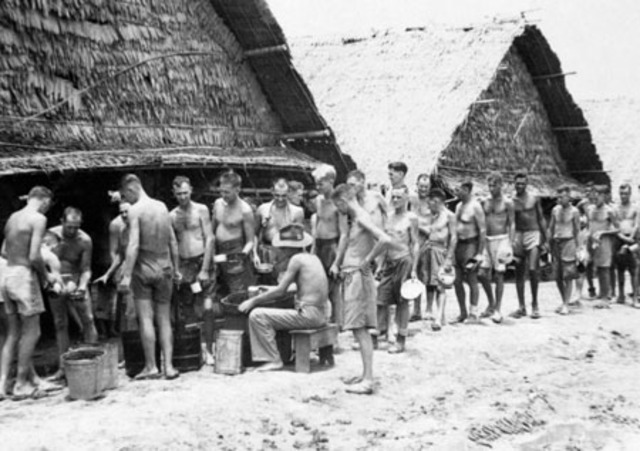 Vladek becomes a prisoner of war