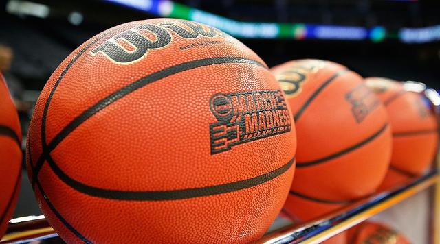 El 12 de marzo de 2012-campeonato de baloncesto