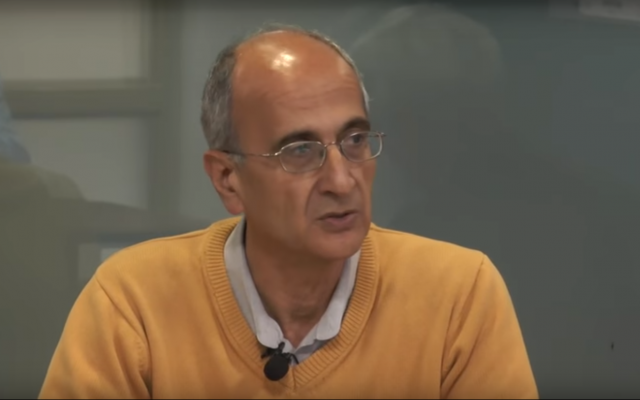 Iranian-Canadian Environmentalist Dies in Iran Prison