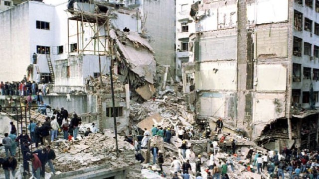 Ex-Foreign Minister Indicted in Iran Deal, Dies