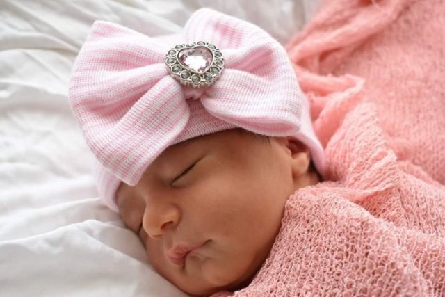 Mi hermanita Rachel nació.