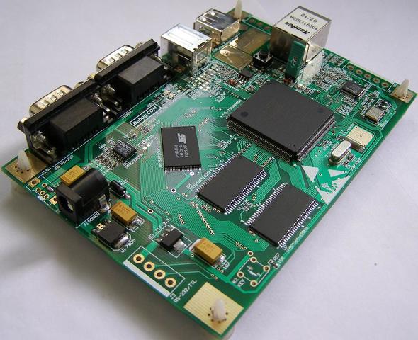 ARM 2 primer procesador comercial