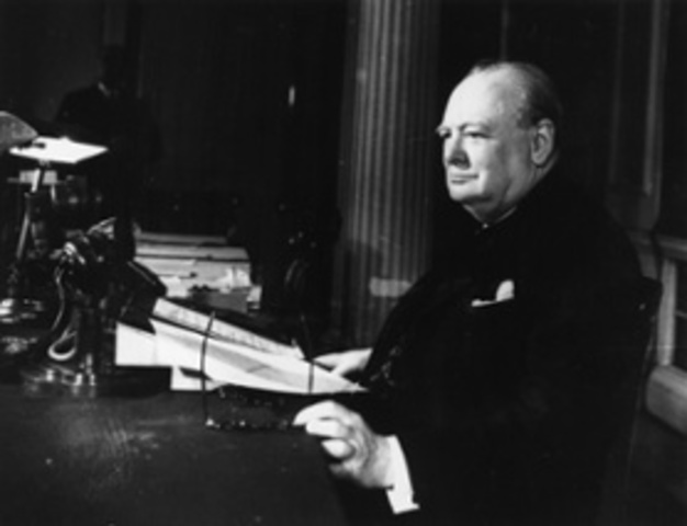 Churchill Receives Nobel Prize