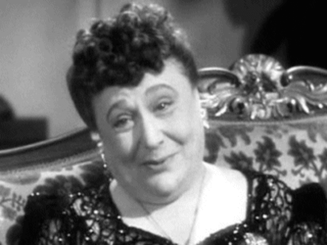 Mrs Van Hopper suffers illness