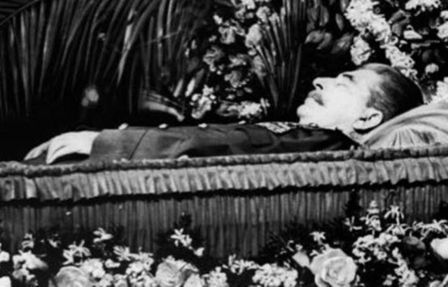 The Death of a Ruler