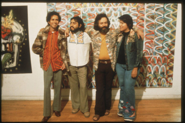 Su Grupo Artístico, Los Four, se Crea