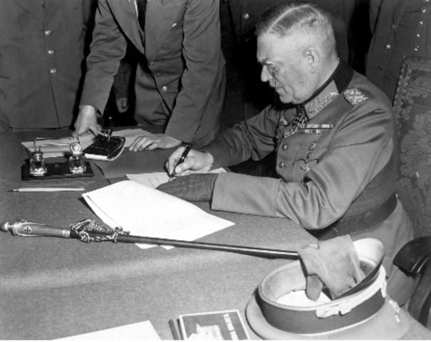 Capitulation allemande à Berlin : fin des combats en Europe