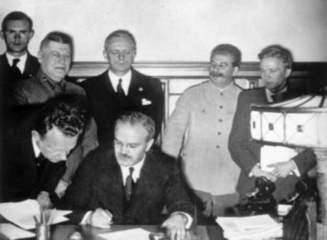 Pacto de no agresión entre la URSS y Alemania