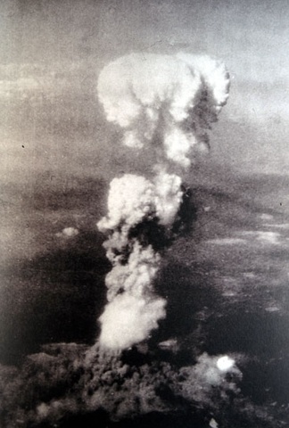 "Bombardement d'Hiroshima" Caron