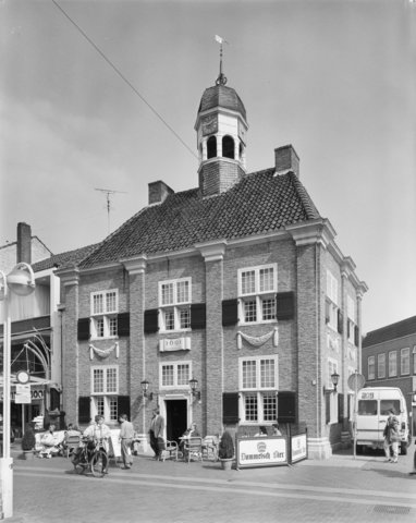 voormalig raad huis almelo