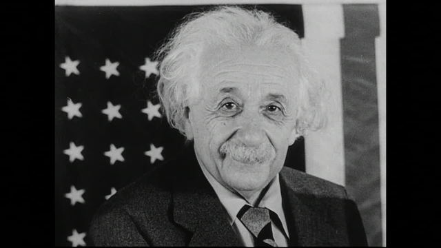 Einstein Moves to the United States