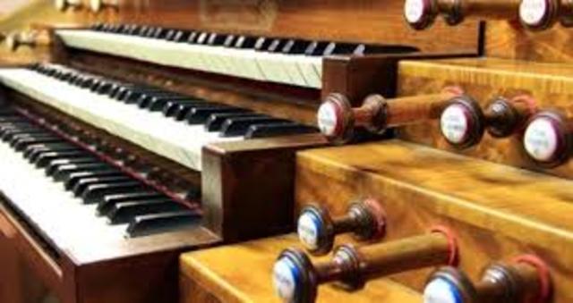 Becomes Assistant Court Organist