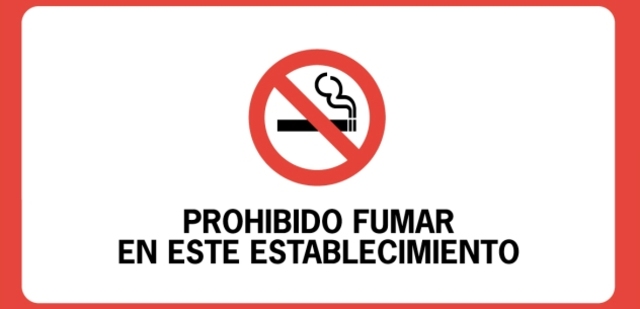 Prohibit fumar (en determinats llocs)