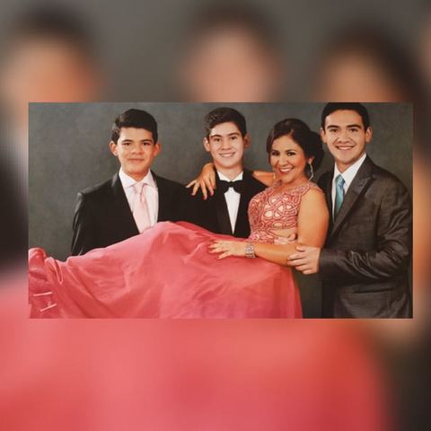 Nacimiento de mi madre Mayleen Alvarez