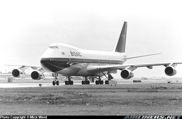 Boeing 747