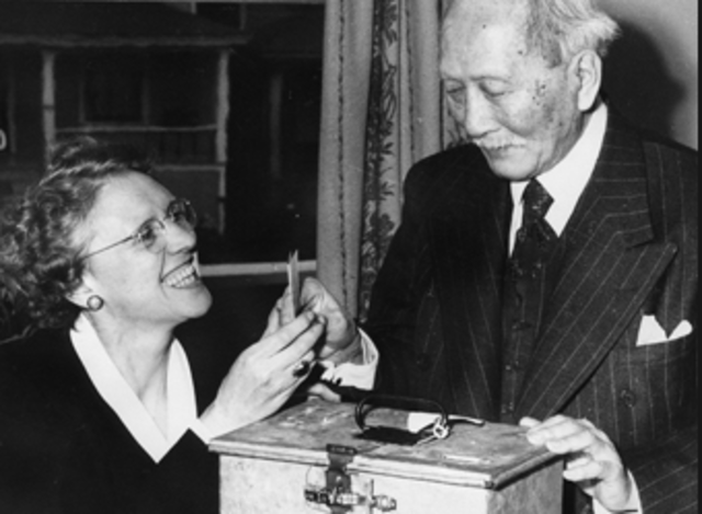 Chinese-Canadians Get To Vote
