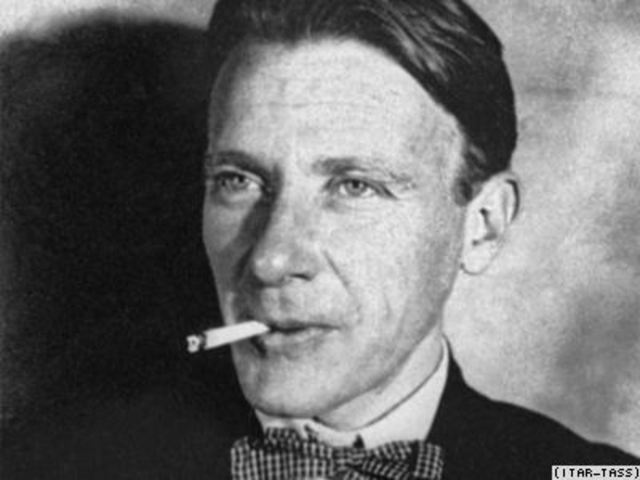 Смерть писателя