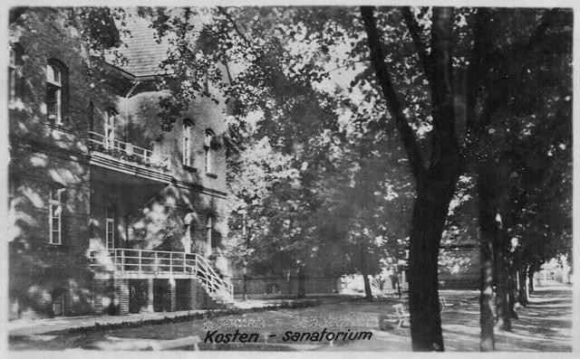 Anja and Vladek go to the sanitarium