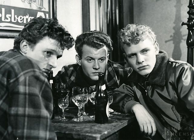 1950'erne: Læderjakker og løftede pegefingre