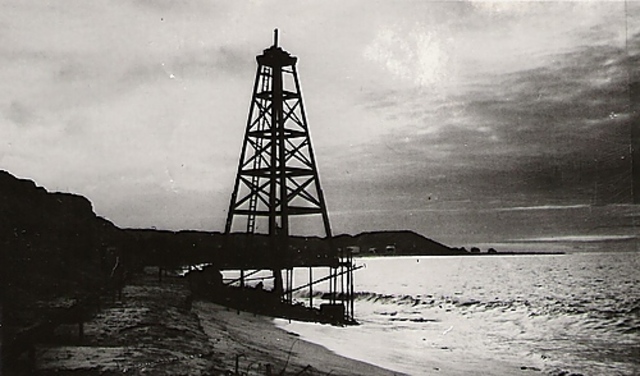 Primer pozo petrolero exitoso