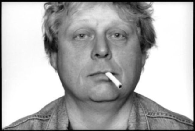 Theo van Gogh vermoord (vanwege zijn mening)