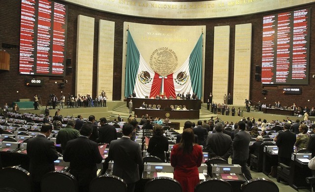 Adición de un segundo párrafo al Artículo 6 Constitucional